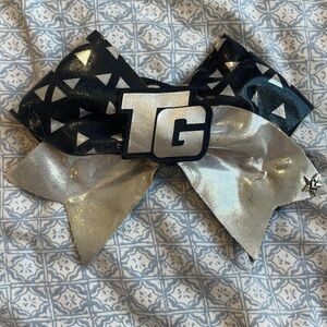Top Gun All-Stars CHEER BOW!